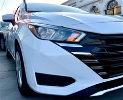 نيسان فيرسا